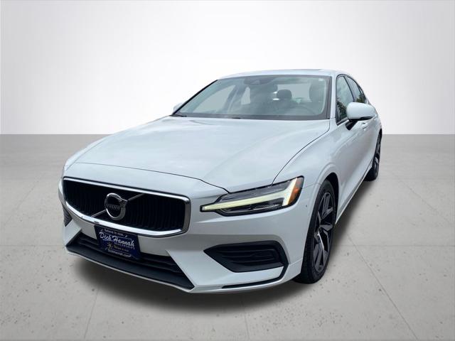 2019 Volvo S60 T6 Momentum