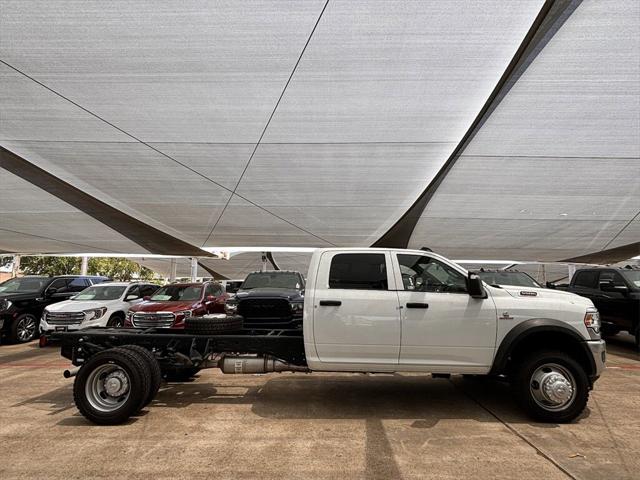 2024 RAM Ram 5500 Chassis Cab RAM 5500 TRADESMAN CHASSIS CREW CAB 4X4 84 CA