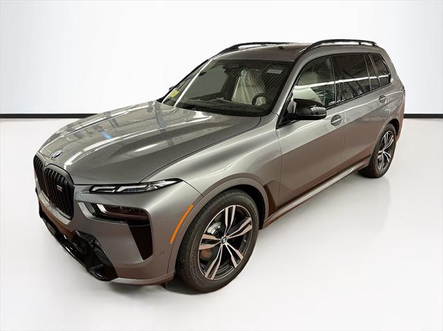 2025 BMW X7