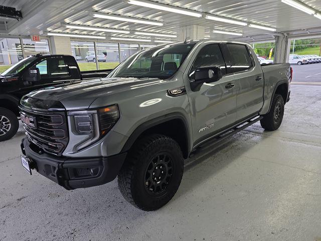 2023 GMC Sierra 1500 4WD Crew Cab Short Box AT4X