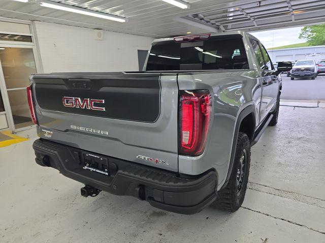 2023 GMC Sierra 1500 4WD Crew Cab Short Box AT4X