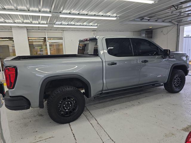 2023 GMC Sierra 1500 4WD Crew Cab Short Box AT4X
