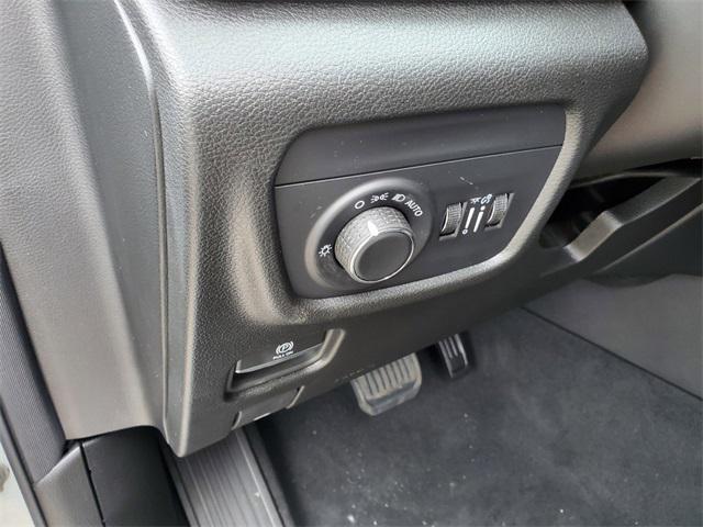 2024 Jeep Grand Cherokee L Altitude X 4x4