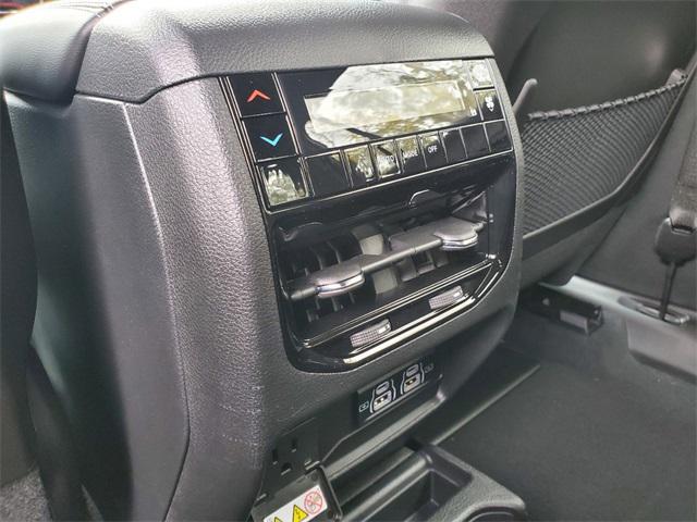 2024 Jeep Grand Cherokee L Altitude X 4x4