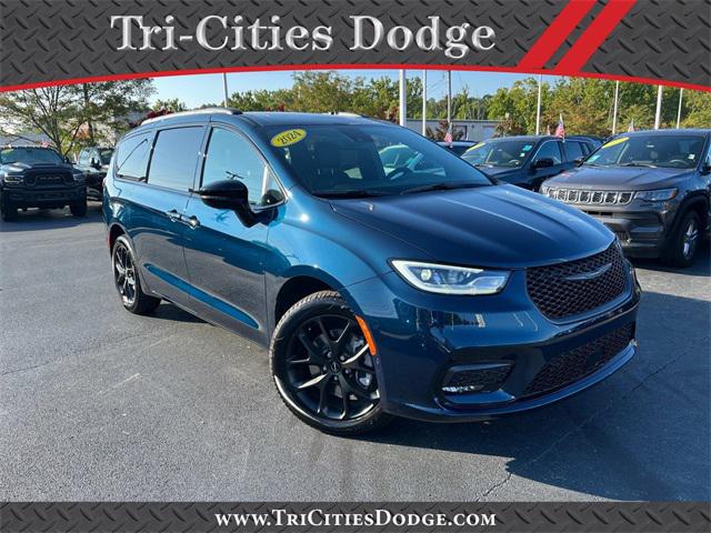 2024 Chrysler Pacifica PACIFICA LIMITED AWD