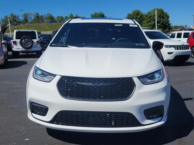 2024 Chrysler Pacifica PACIFICA LIMITED AWD