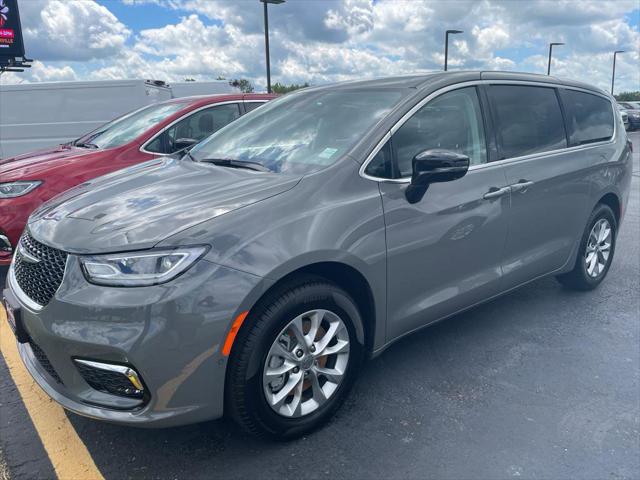 2024 Chrysler Pacifica PACIFICA TOURING L AWD