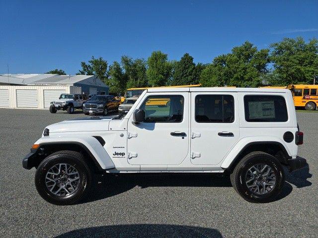 2024 Jeep Wrangler WRANGLER 4-DOOR SAHARA