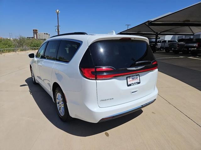 2022 Chrysler Pacifica Touring L