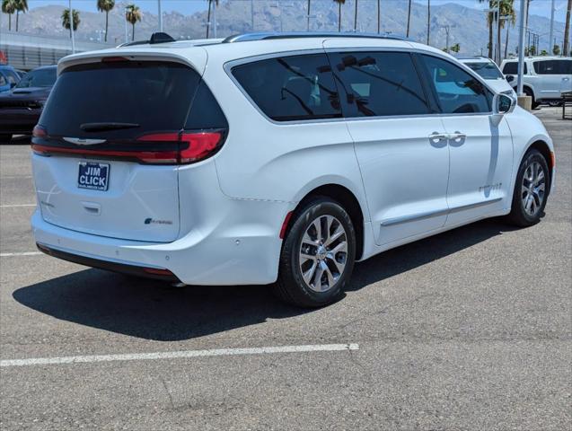 2024 Chrysler Pacifica Hybrid Pinnacle