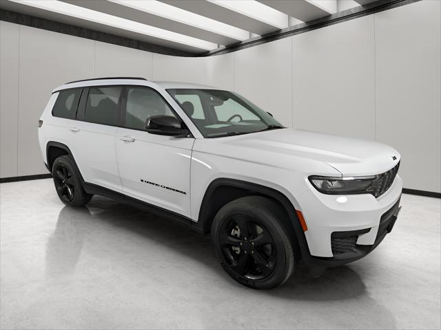 2022 Jeep Grand Cherokee L Altitude 4x4