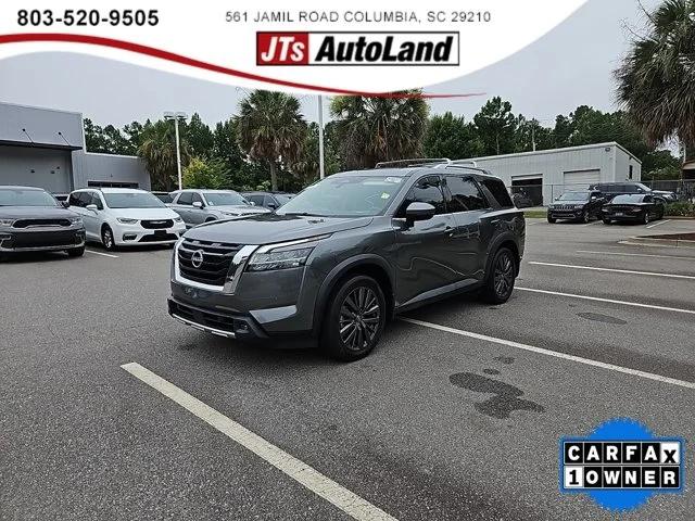 2022 Nissan Pathfinder SL 2WD