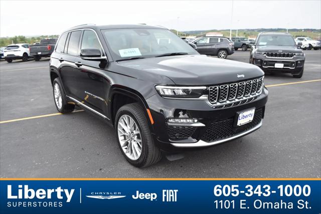 2022 Jeep Grand Cherokee 4xe Summit 4x4 2022 Jeep Grand Cherokee 4xe Summit 4x4