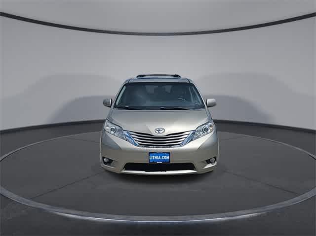 2015 Toyota Sienna XLE Premium 8 Passenger