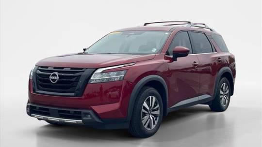 2022 Nissan Pathfinder SL 2WD