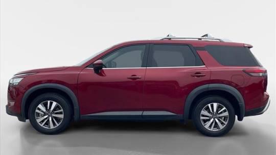 2022 Nissan Pathfinder SL 2WD