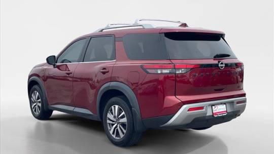 2022 Nissan Pathfinder SL 2WD