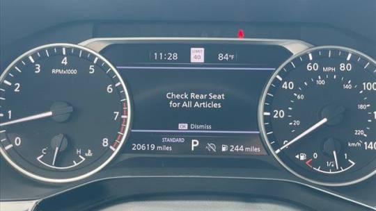 2022 Nissan Pathfinder SL 2WD