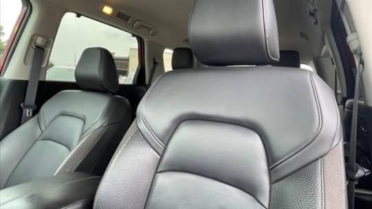 2022 Nissan Pathfinder SL 2WD