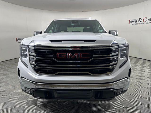 2024 GMC Sierra 1500 2WD Crew Cab Short Box SLT