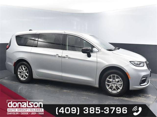 2024 Chrysler Pacifica PACIFICA TOURING L