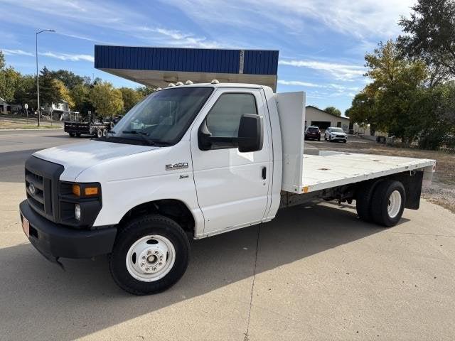 2010 Ford E-450 Cutaway Base