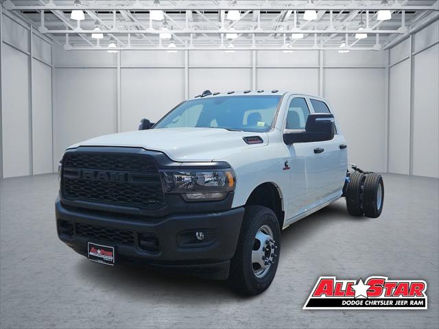 2024 RAM Ram 3500 Chassis Cab RAM 3500 TRADESMAN CREW CAB CHASSIS 4X4 60 CA