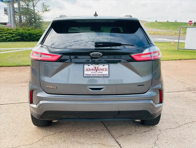 2022 Ford Edge SE