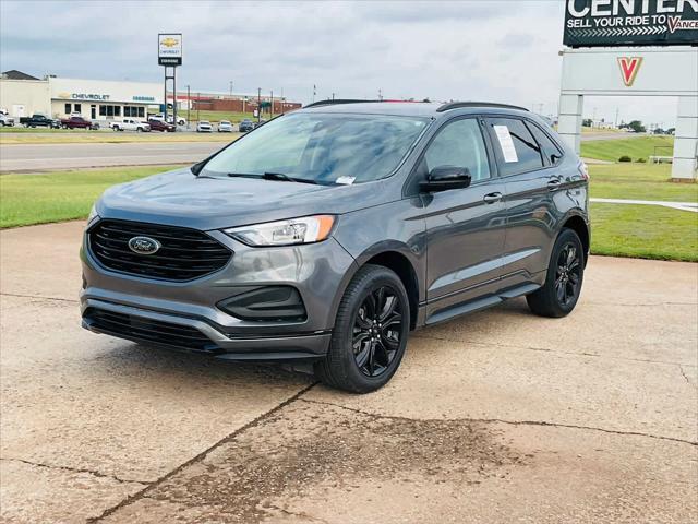 2022 Ford Edge SE