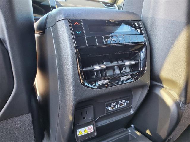 2024 Jeep Grand Cherokee L Altitude X 4x4