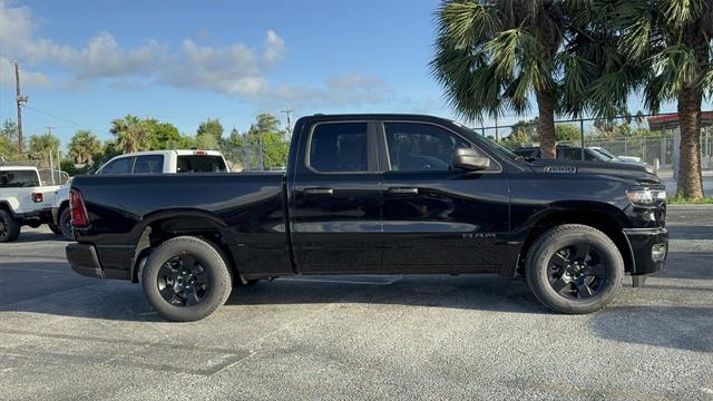 2025 RAM Ram 1500 RAM 1500 TRADESMAN QUAD CAB 4X2 64 BOX