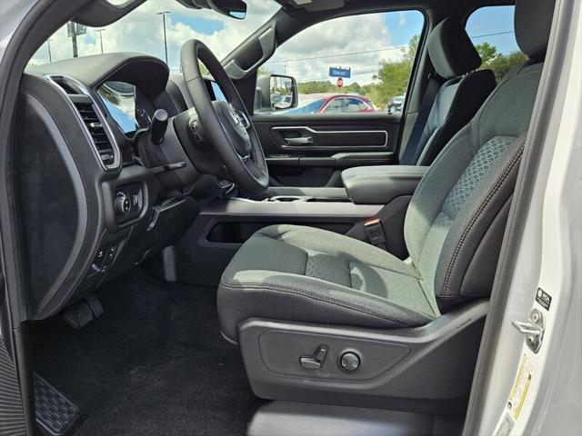2025 RAM Ram 1500 RAM 1500 BIG HORN CREW CAB 4X2 57 BOX