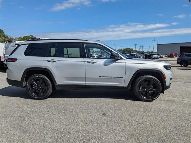 2023 Jeep Grand Cherokee L Altitude 4x4