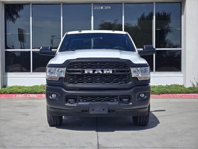 2022 RAM 2500 Tradesman Crew Cab 4x4 64 Box