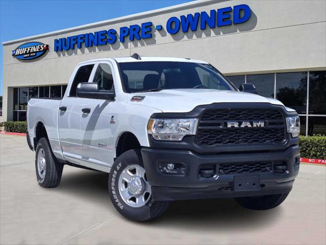 2022 RAM 2500 Tradesman Crew Cab 4x4 64 Box