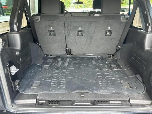 2019 Jeep Wrangler Unlimited Sahara 4x4