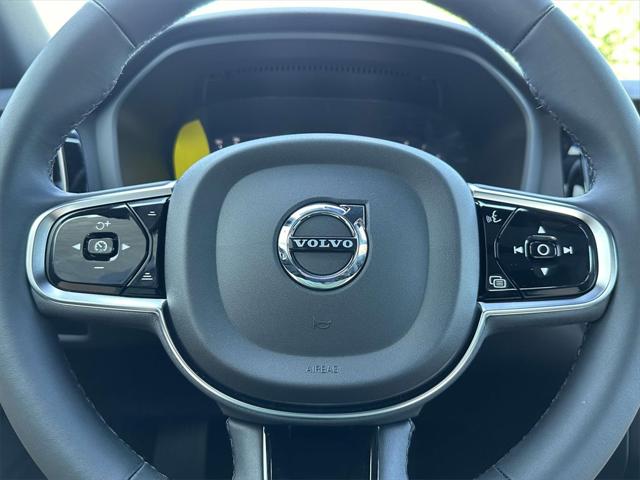2024 Volvo S60 B5 Plus Black Edition