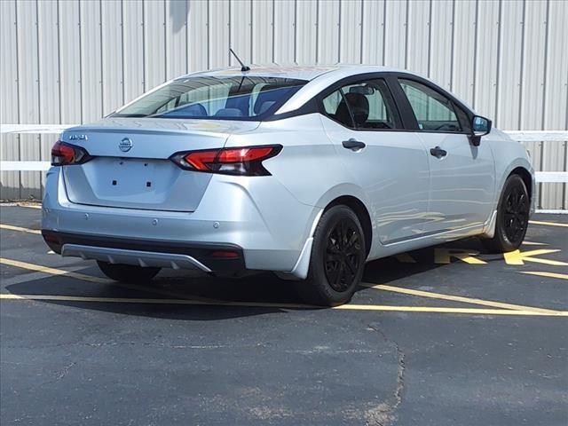 2020 Nissan Versa S Xtronic CVT