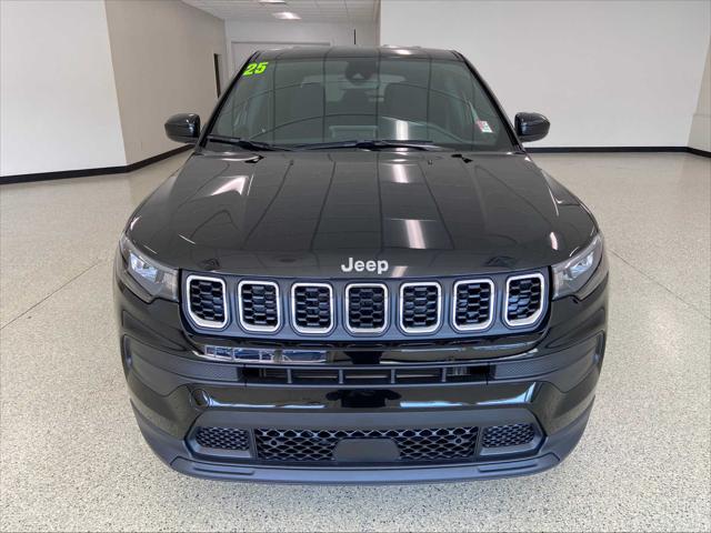 2025 Jeep Compass COMPASS SPORT 4X4