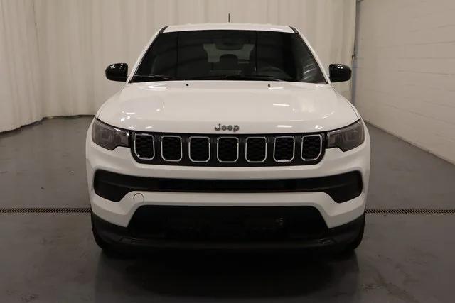 2025 Jeep Compass COMPASS SPORT 4X4