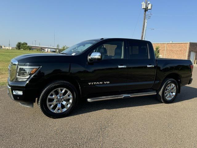 2020 Nissan TITAN Crew Cab SL 4x4