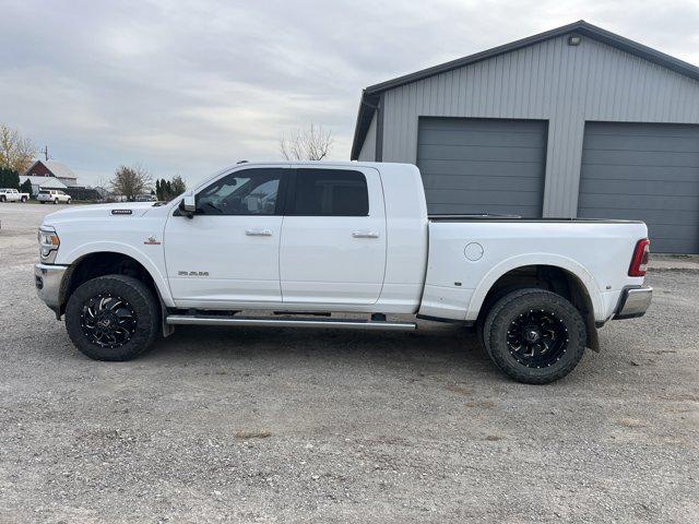 2020 RAM 3500 Laramie Mega Cab 4x4 64 Box