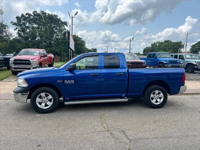 2017 RAM 1500 Tradesman Quad Cab 4x2 64 Box