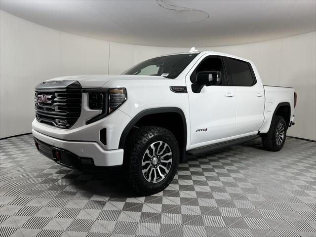 2023 GMC Sierra 1500 4WD Crew Cab Short Box AT4