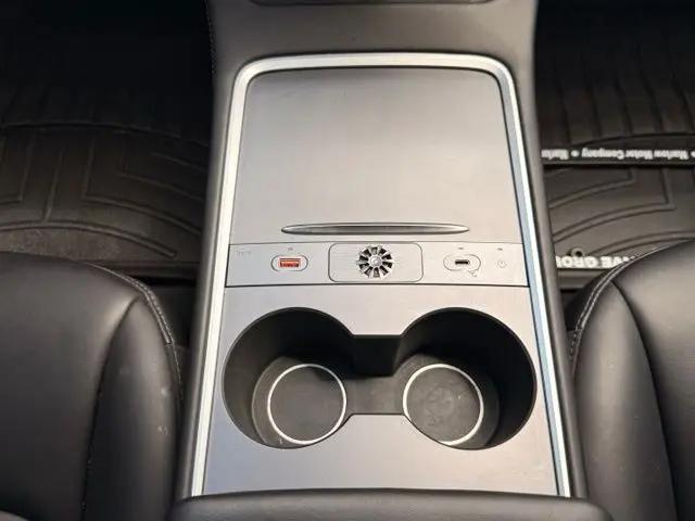 2021 Tesla Model 3 Standard Range Plus Rear-Wheel Drive