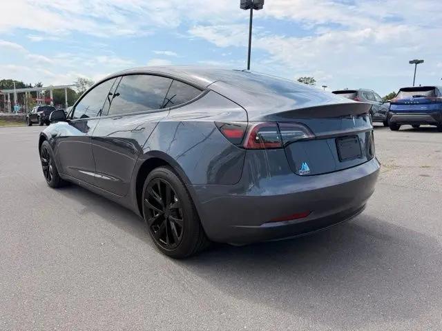 2021 Tesla Model 3 Standard Range Plus Rear-Wheel Drive