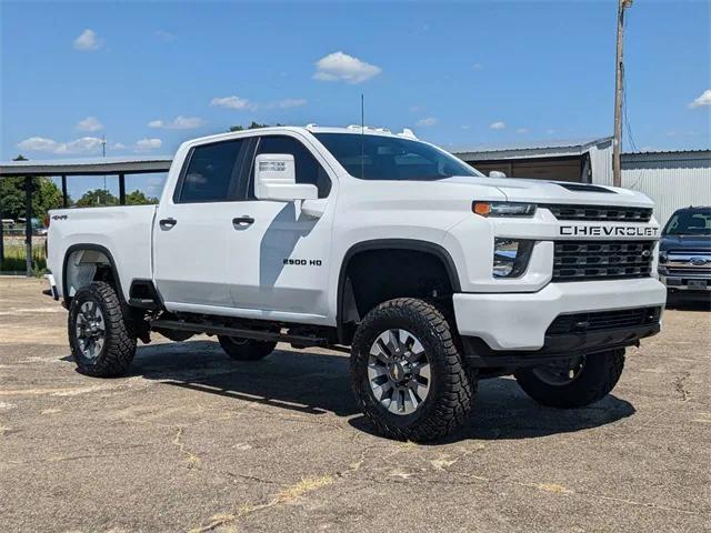 2021 Chevrolet Silverado 2500HD 4WD Crew Cab Standard Bed Custom