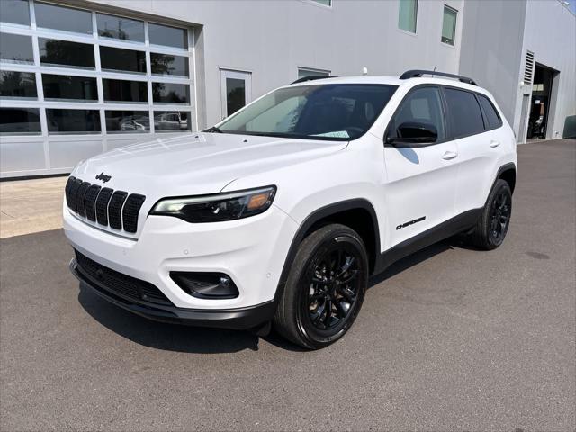 2023 Jeep Cherokee Altitude Lux 4x4