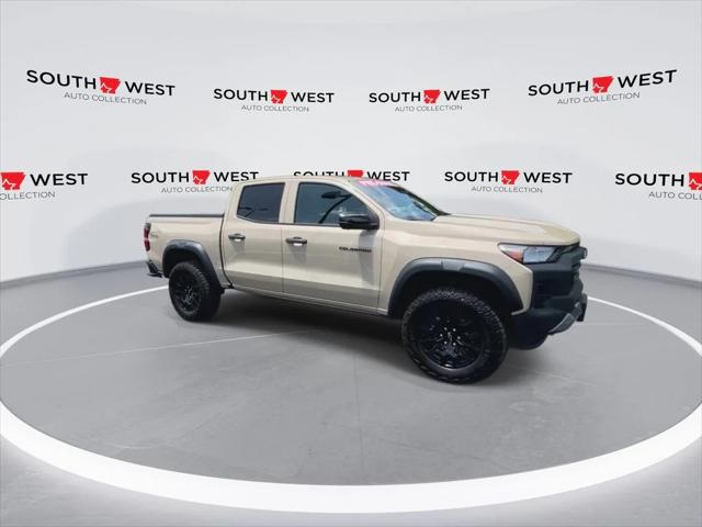 2023 Chevrolet Colorado 4WD Crew Cab Short Box Trail Boss