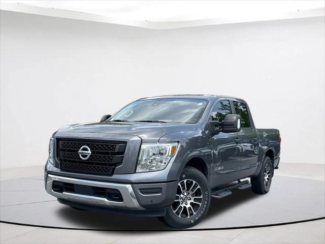 2022 Nissan TITAN Crew Cab SV 4x4